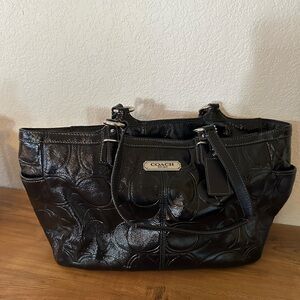 Gorgeous Coach Black Patent Leather Shoulder Bag with Silver Accents